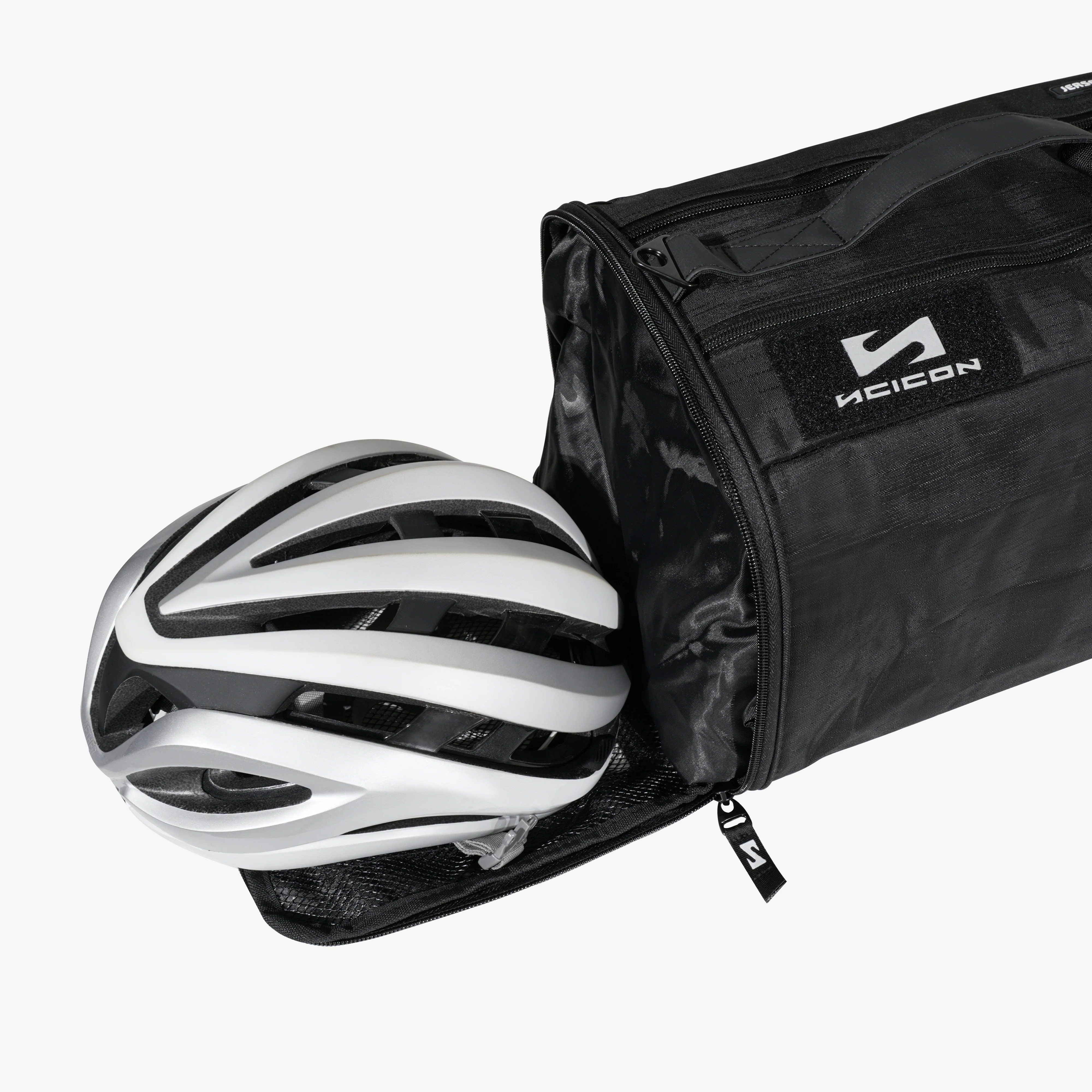 ESSENTIALS CYCLING KIT RACE DAY RAIN BAG - Image 6
