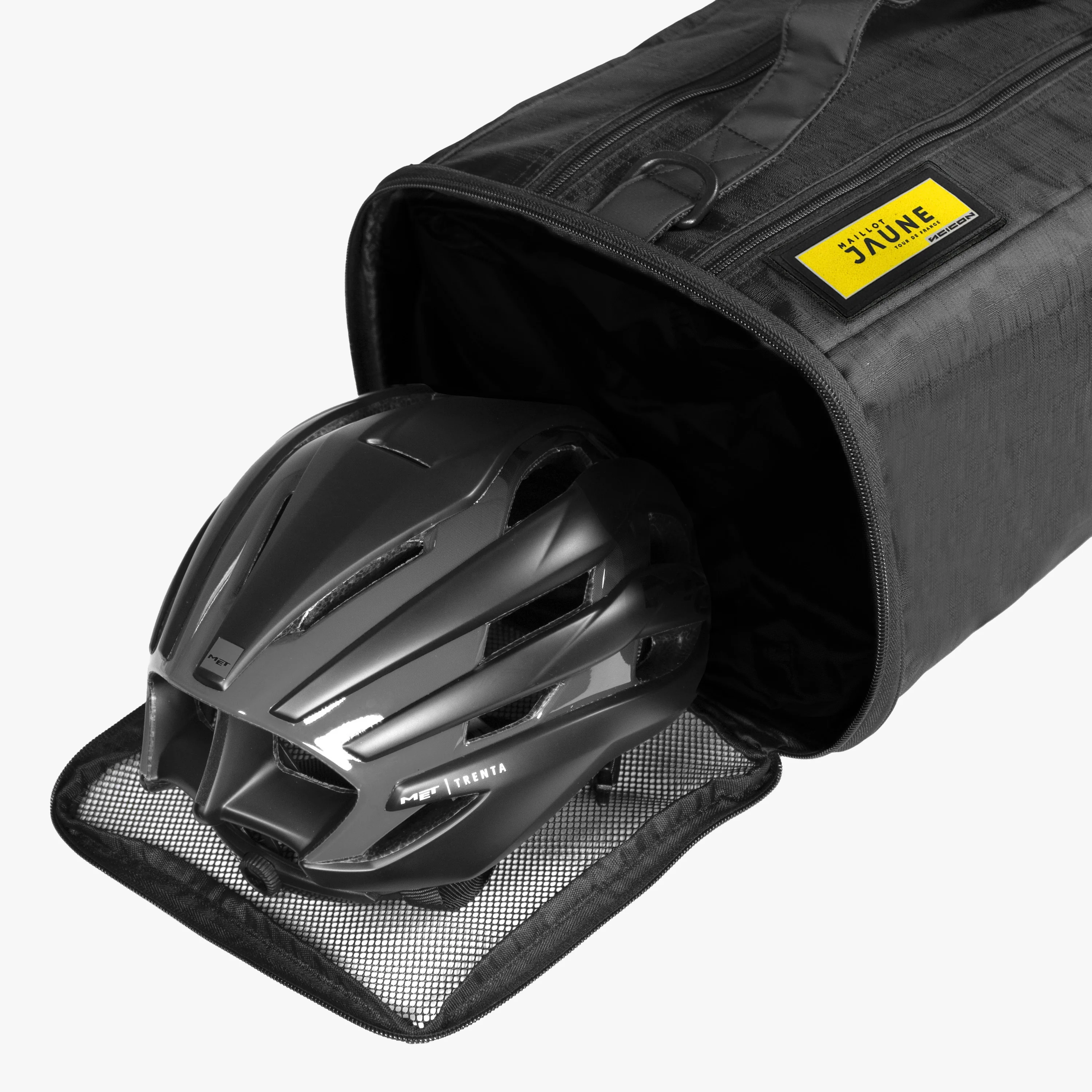 ESSENTIALS CYCLING KIT RACE DAY RAIN BAG - Image 7